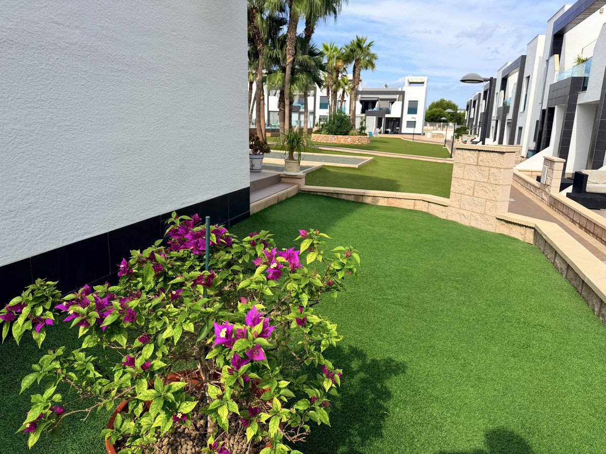 Appartement te koop in La Zenia | 2 slaapkamers H5514550