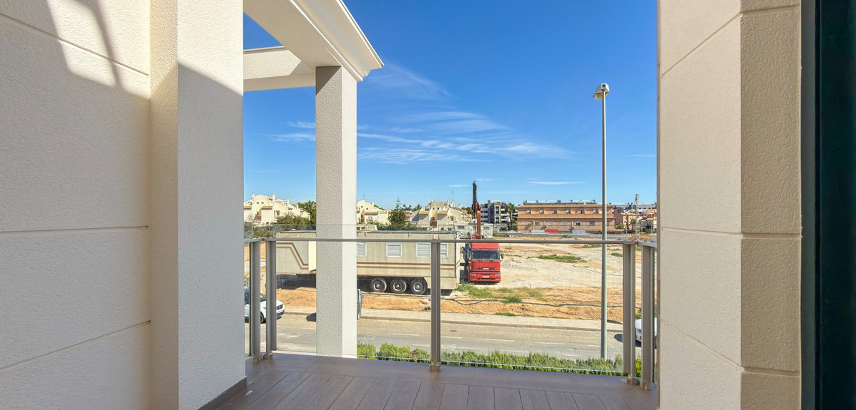 Property main view 32