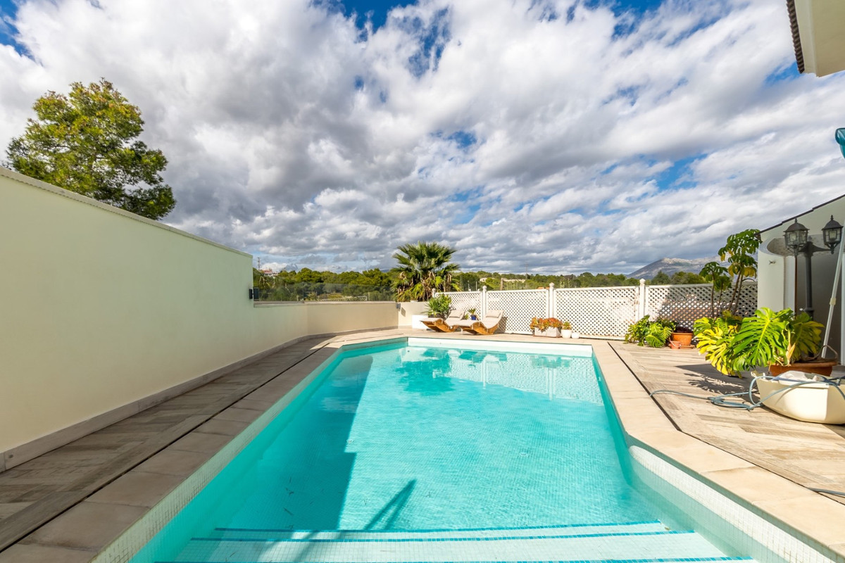 Property main view 32