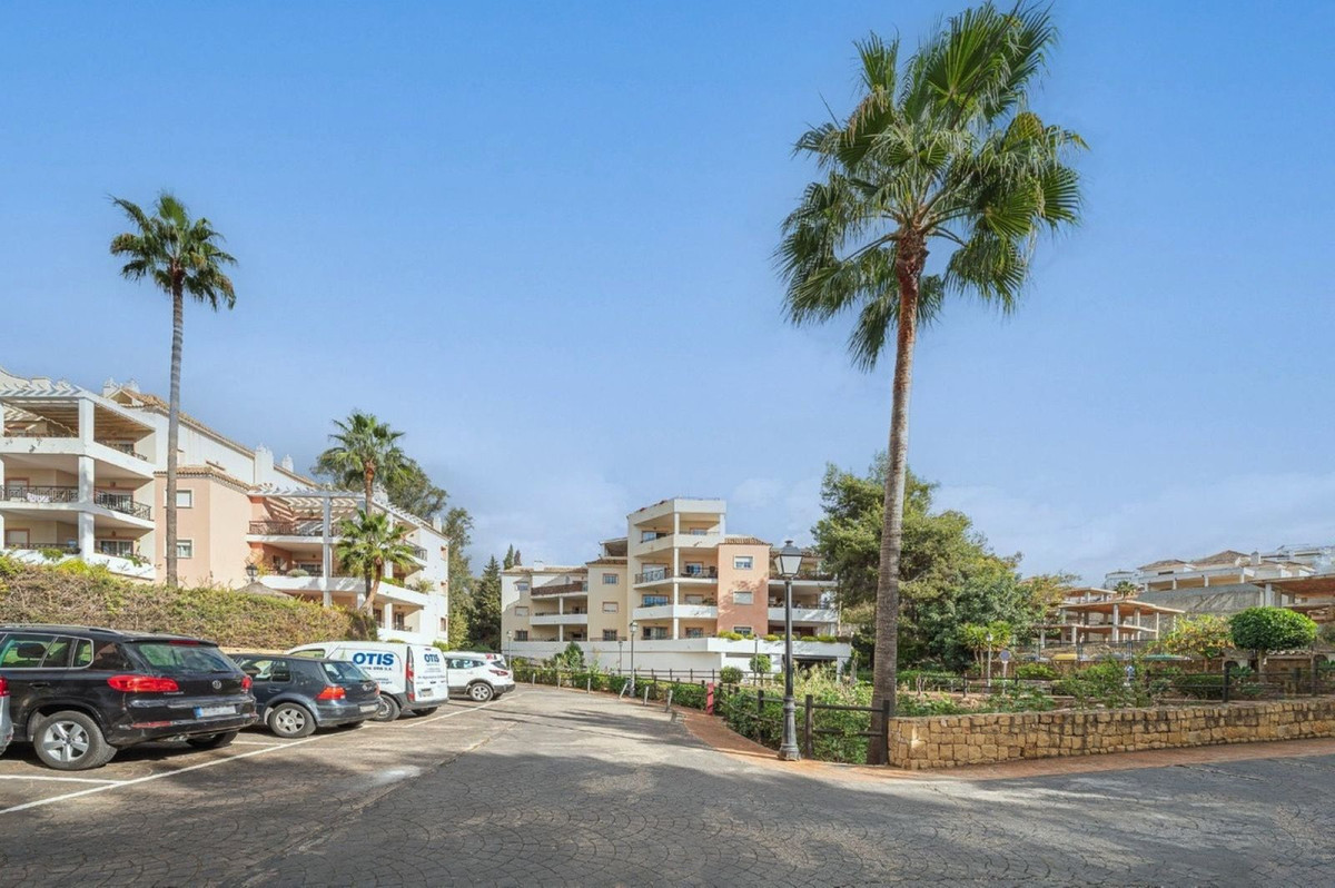 Appartement te koop in Las Brisas | 2 slaapkamers H5164759