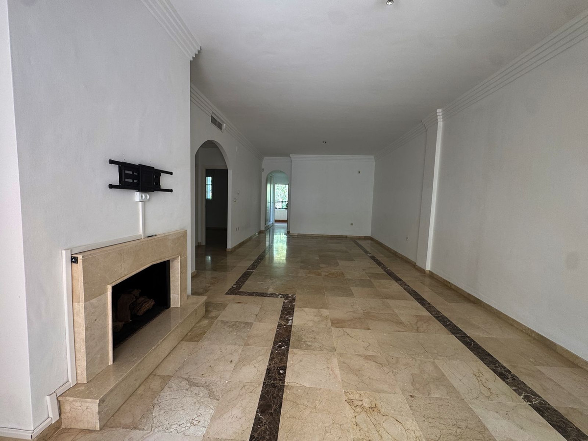 Appartement te koop in Las Brisas | 2 slaapkamers H5164759