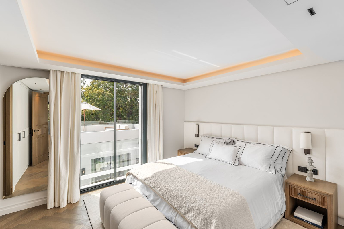 Property main view 40