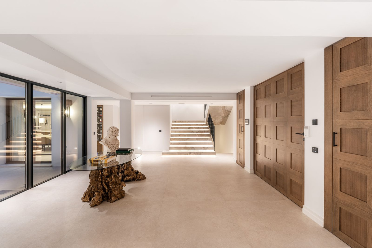 Property main view 44