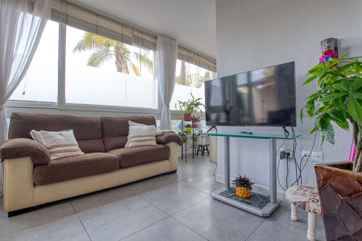 Appartement te koop in Las Chapas | 2 slaapkamers H5076313