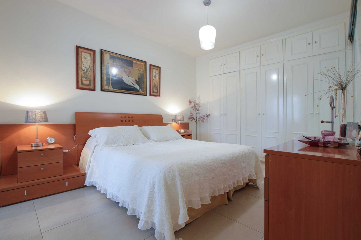 Appartement te koop in Las Chapas | 2 slaapkamers H5076313