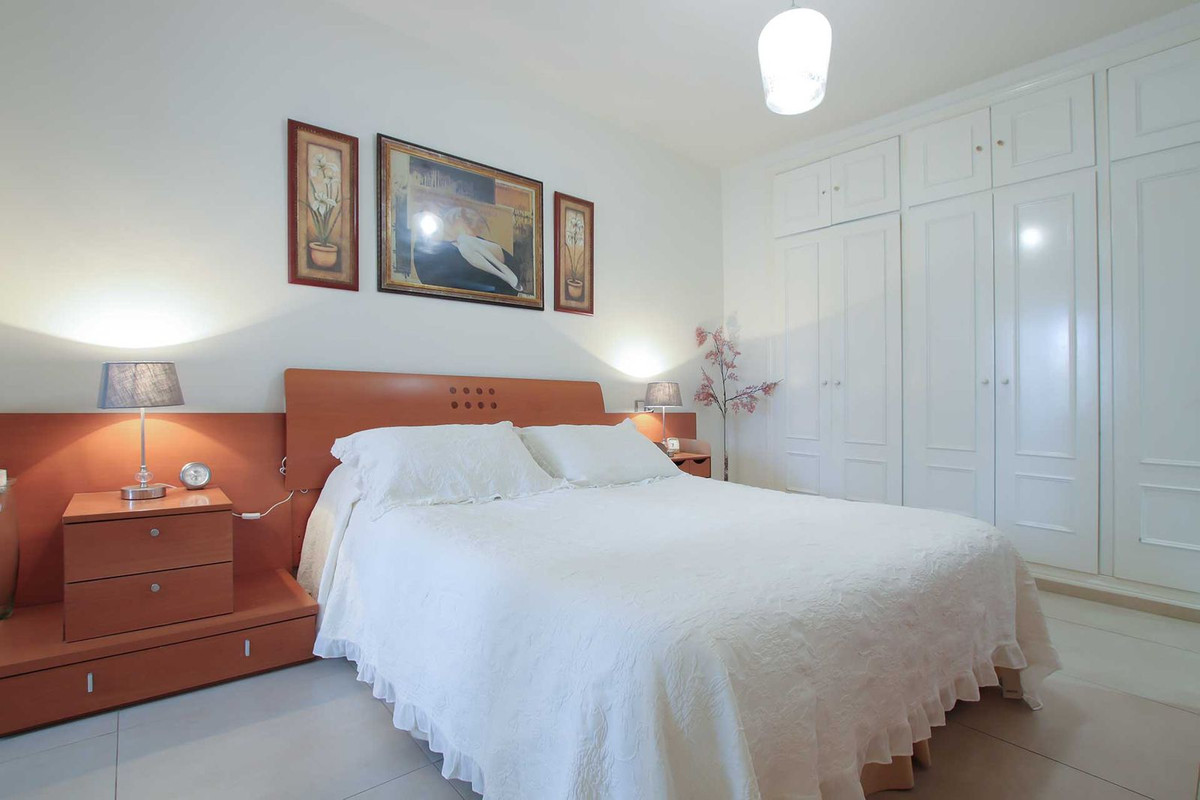 Appartement te koop in Las Chapas | 2 slaapkamers H5076313