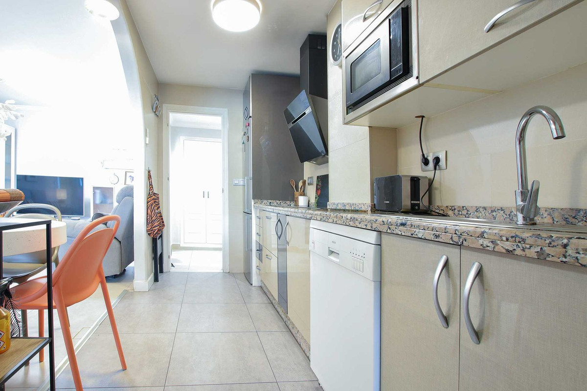 Appartement te koop in Las Chapas | 2 slaapkamers H5076313