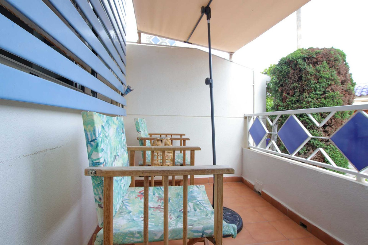 Appartement te koop in Las Chapas | 2 slaapkamers H5076313