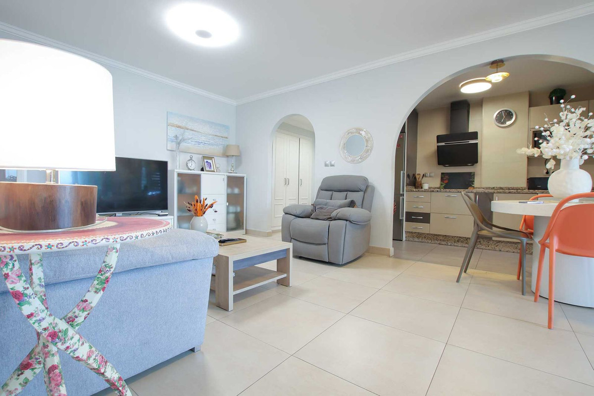 Appartement te koop in Las Chapas | 2 slaapkamers H5076313