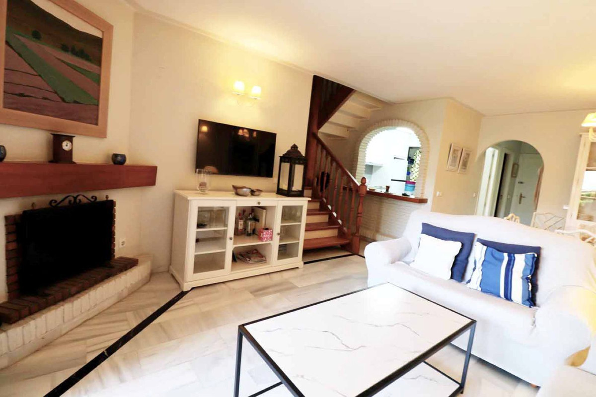 Duplex te koop in Las Chapas | 2 slaapkamers H5140051