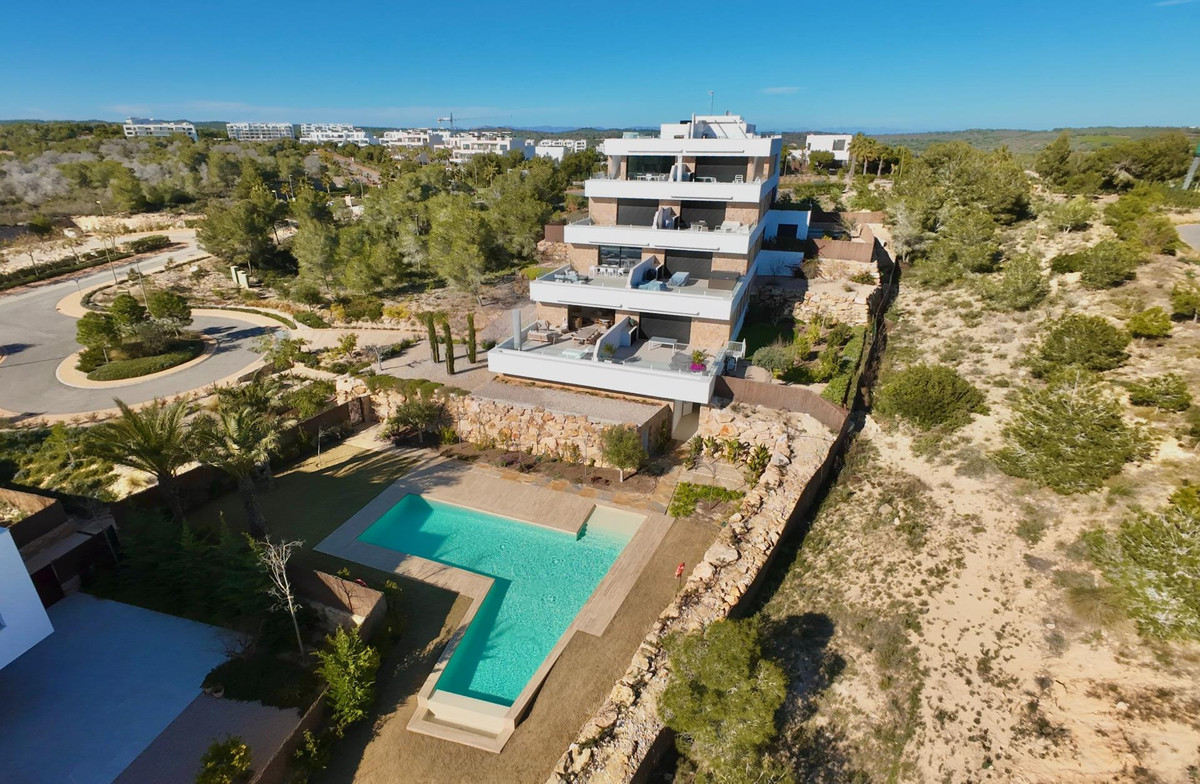 Appartement te koop in Las Colinas Golf | 3 slaapkamers H5306305