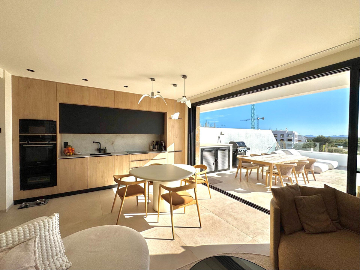 Appartement te koop in Las Colinas Golf | 3 slaapkamers H5306305