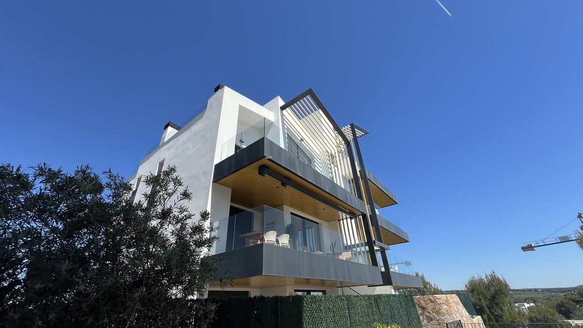 Appartement te koop in Las Colinas Golf | 2 slaapkamers H5359804