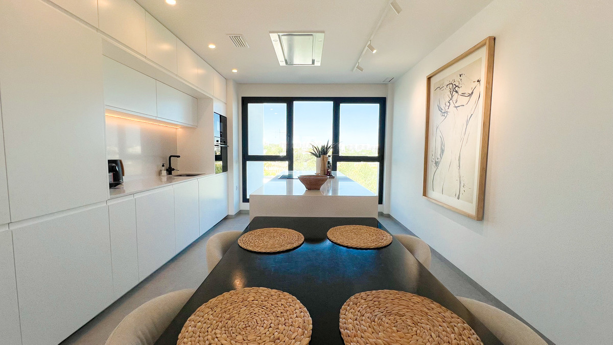 Appartement te koop in Las Colinas Golf | 2 slaapkamers H5374267