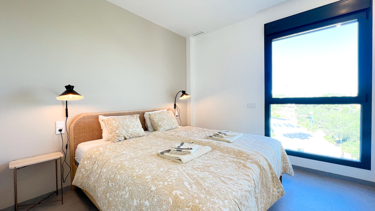 Appartement te koop in Las Colinas Golf | 2 slaapkamers H5374267