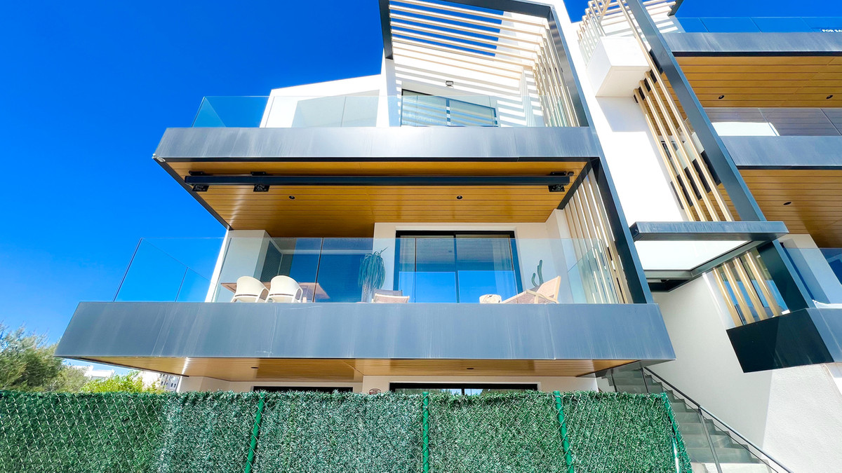 Appartement te koop in Las Colinas Golf | 2 slaapkamers H5374267