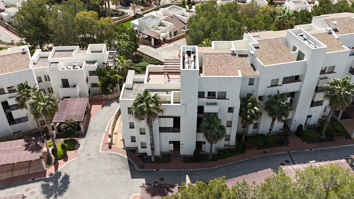 Appartement te koop in Las Colinas Golf | 2 slaapkamers H5389447