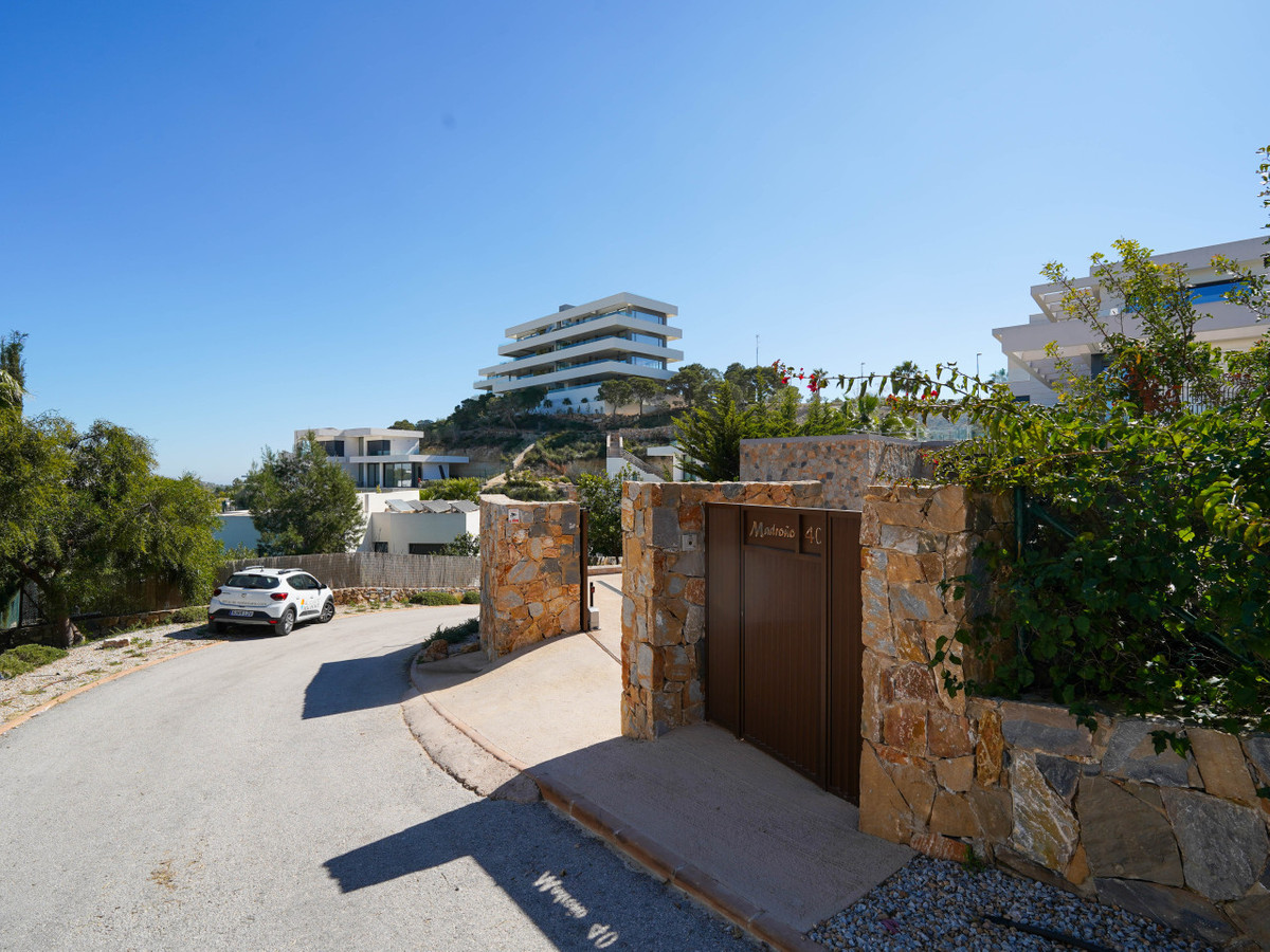 Huis te koop in Las Colinas Golf | 6 slaapkamers H5406925