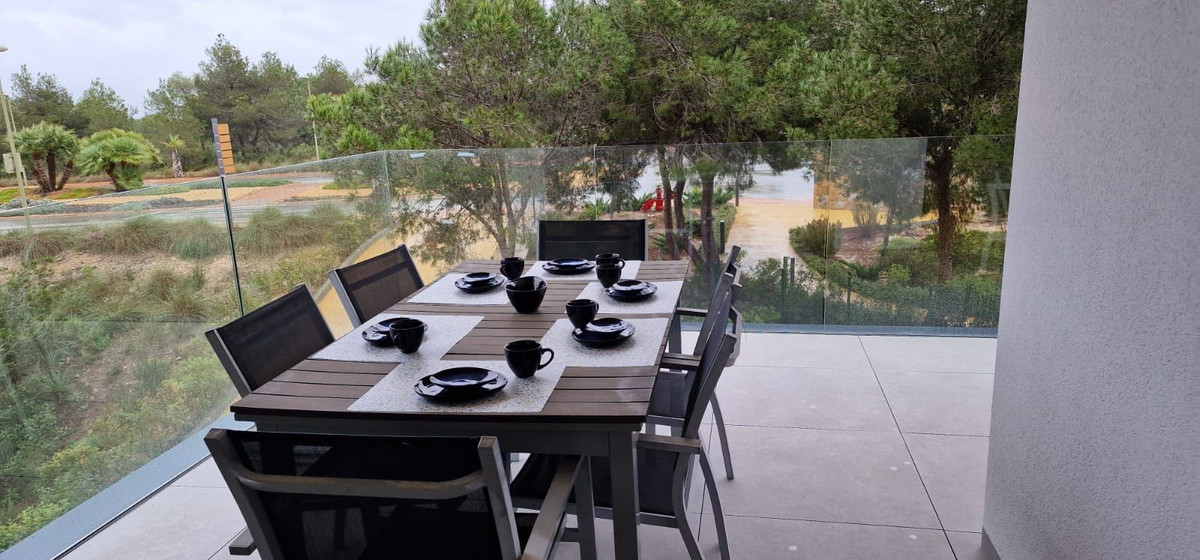 Appartement te koop in Las Colinas Golf | 3 slaapkamers H5463025