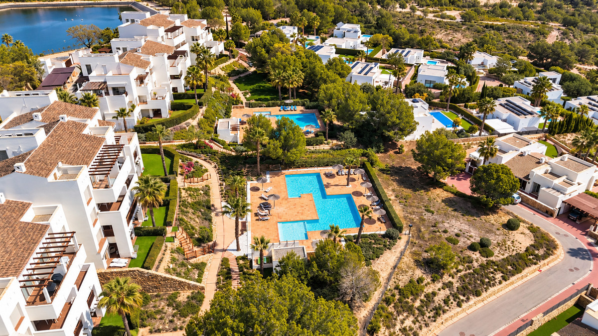 Appartement te koop in Las Colinas Golf | 2 slaapkamers H5496475