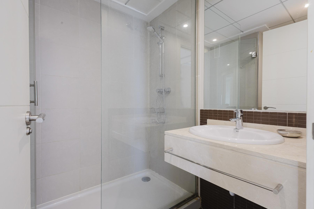 Appartement te koop in Las Colinas Golf | 2 slaapkamers H5496475