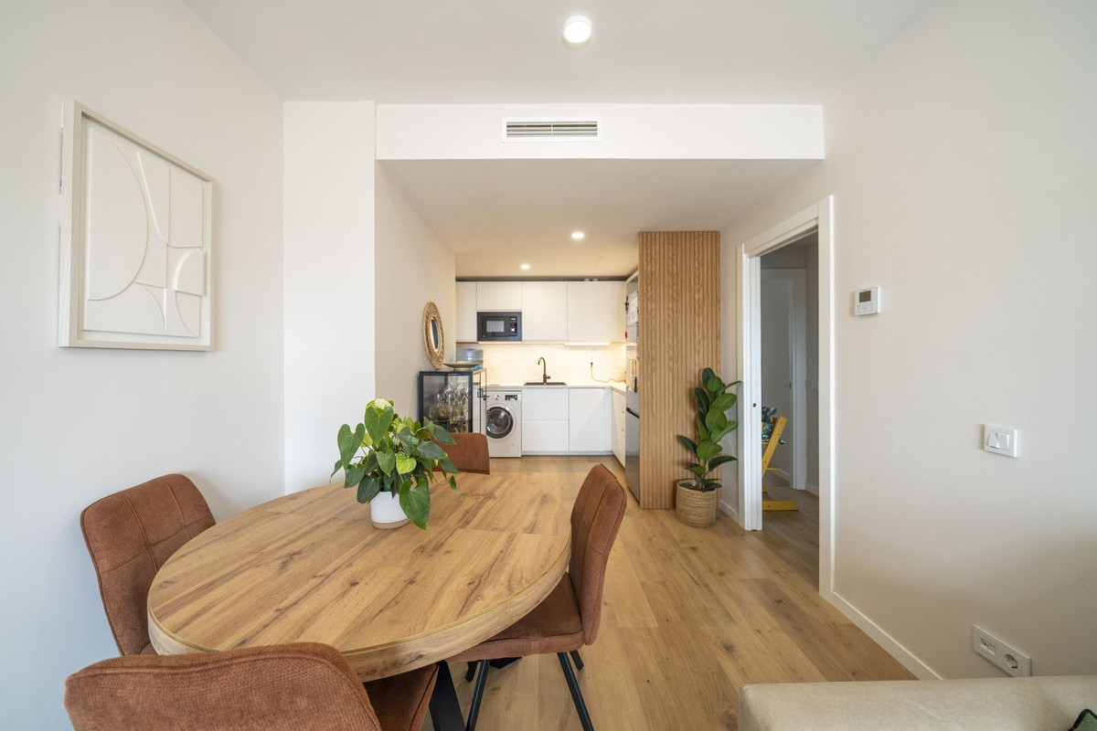 Tussenverdieping Appartement in Las Lagunas-3