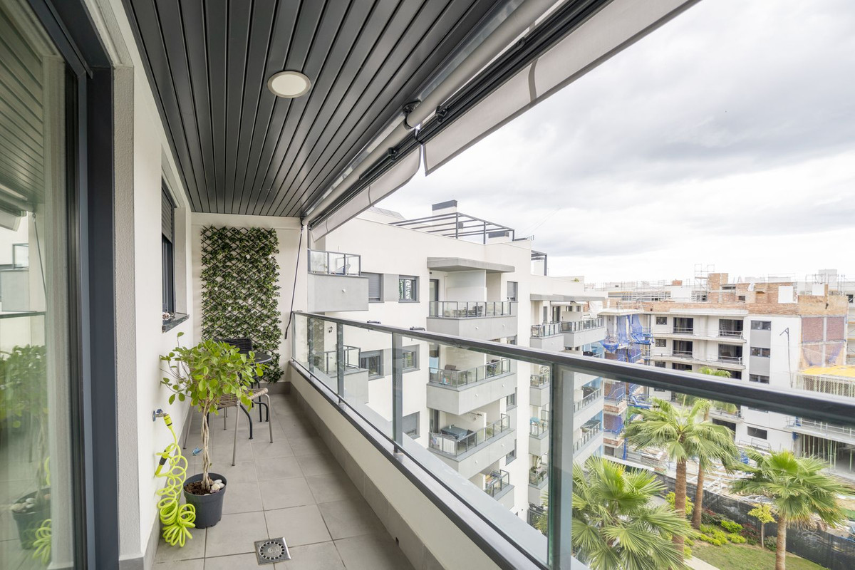 Tussenverdieping Appartement in Las Lagunas-6
