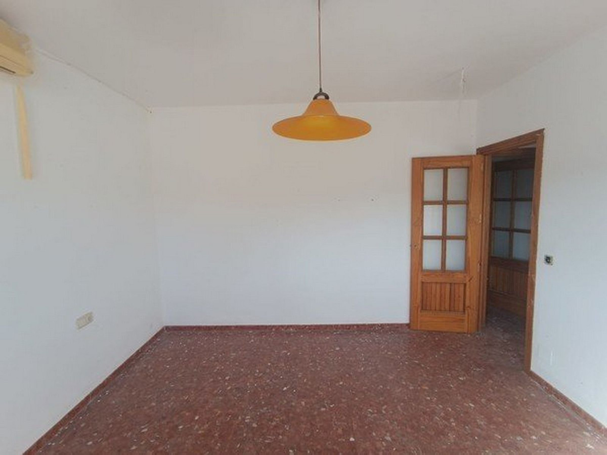 Begane grond appartement in Las Lagunas-6