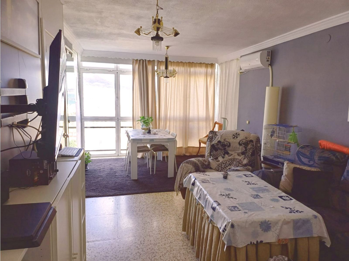 Tussenverdieping Appartement in Las Lagunas-2