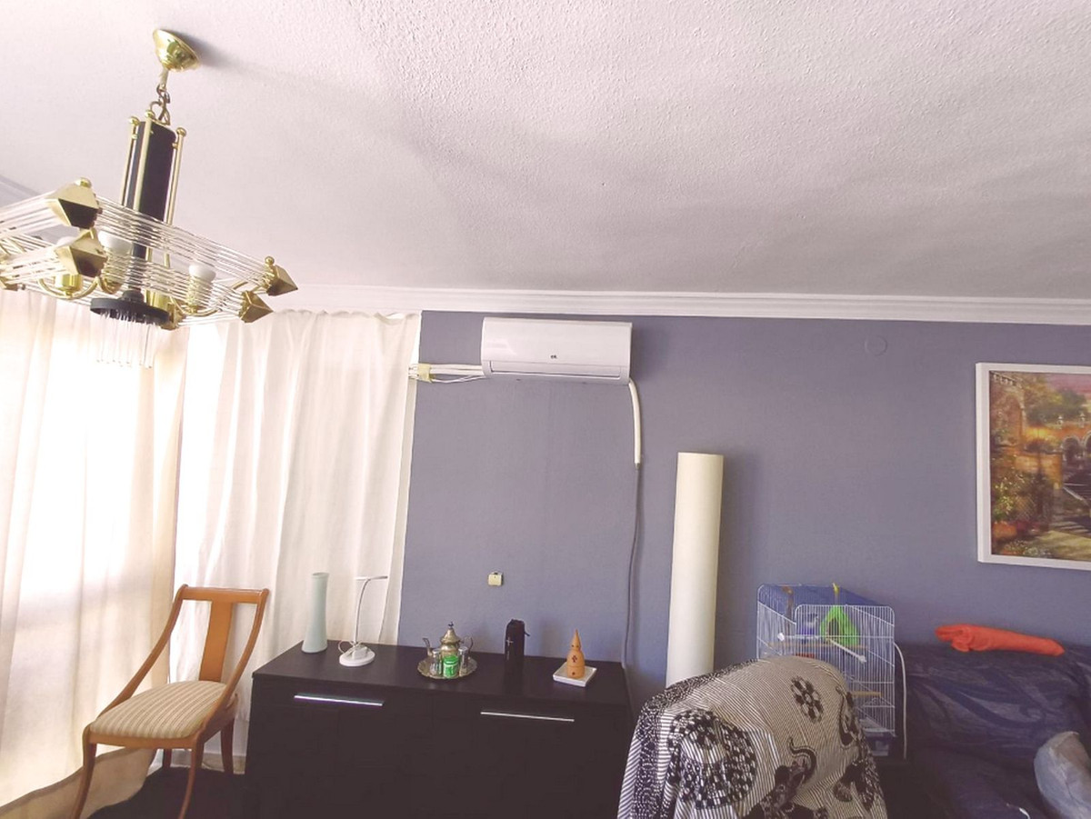 Tussenverdieping Appartement in Las Lagunas-4