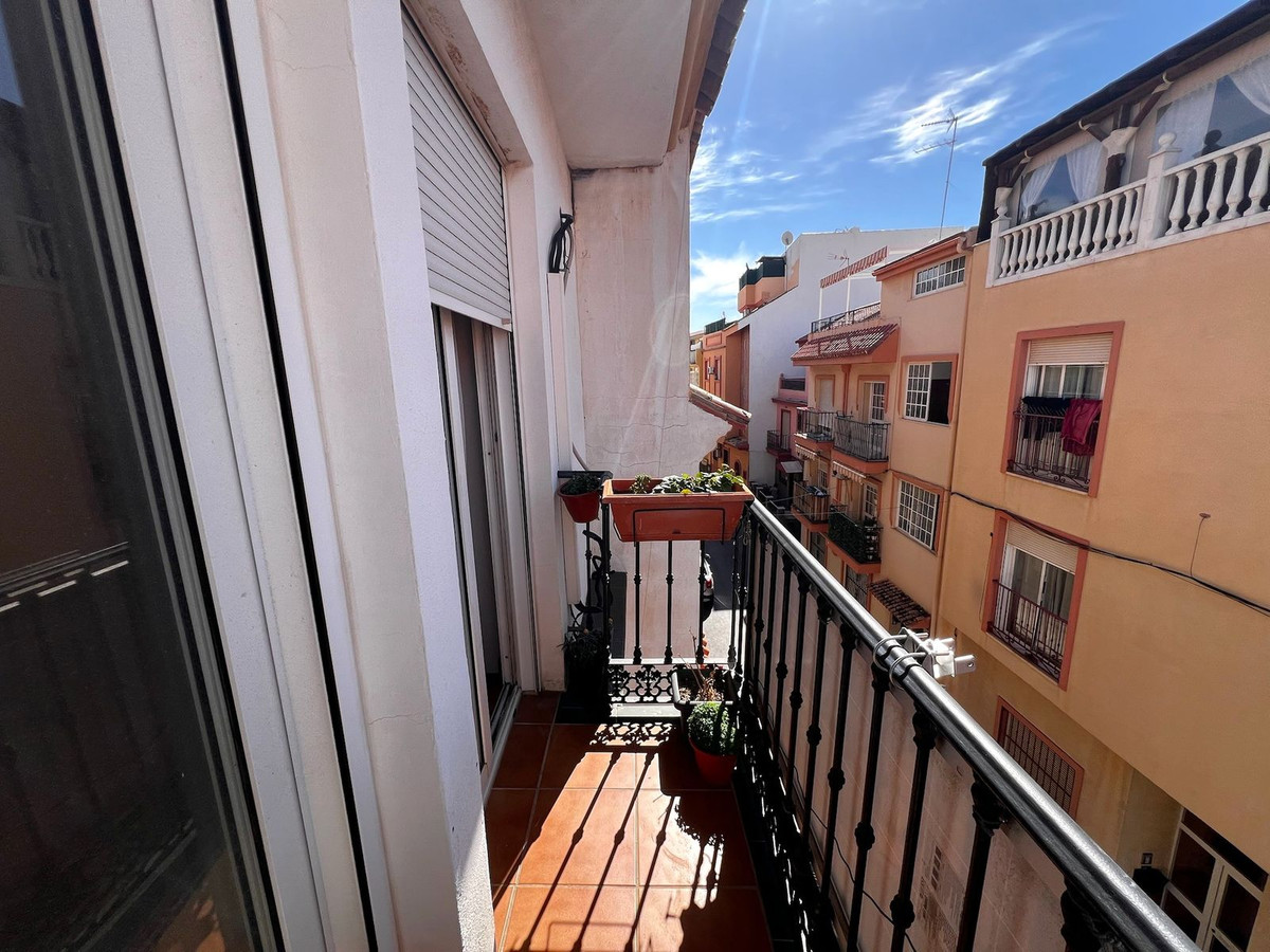 Tussenverdieping Appartement in Las Lagunas-10