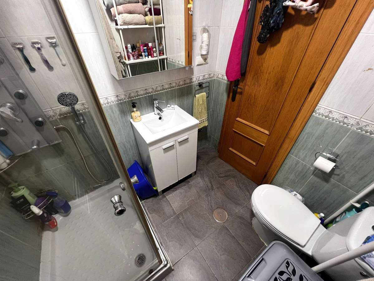 Tussenverdieping Appartement in Las Lagunas-7