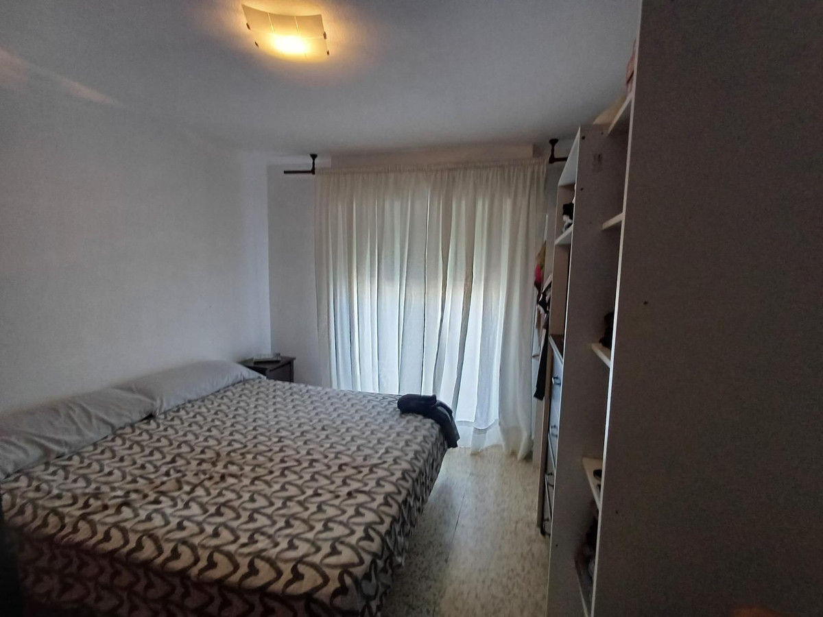 Tussenverdieping Appartement in Las Lagunas-6