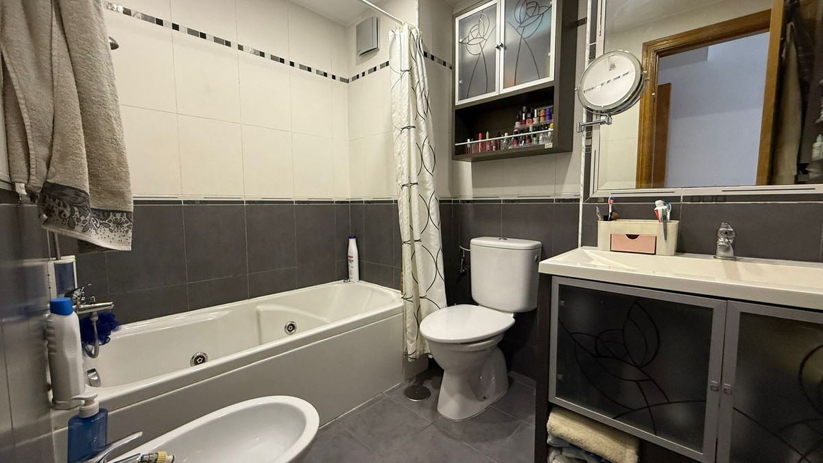 Appartement te koop in Las Lagunas | 3 slaapkamers H5052517