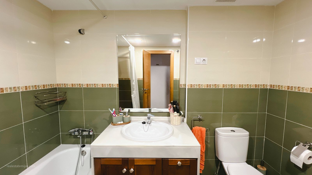 Appartement te koop in Las Lagunas | 3 slaapkamers H5236639