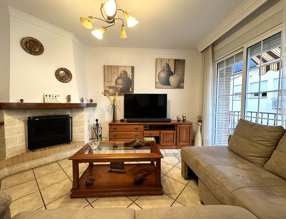 Appartement te koop in Las Lagunas | 4 slaapkamers H5245645