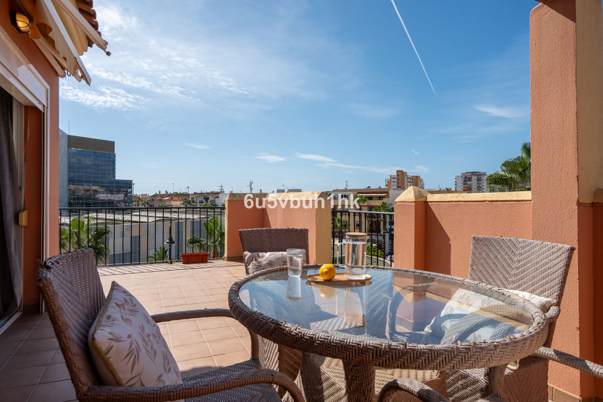 Penthouse te koop in Las Lagunas | 1 slaapkamers H5495785