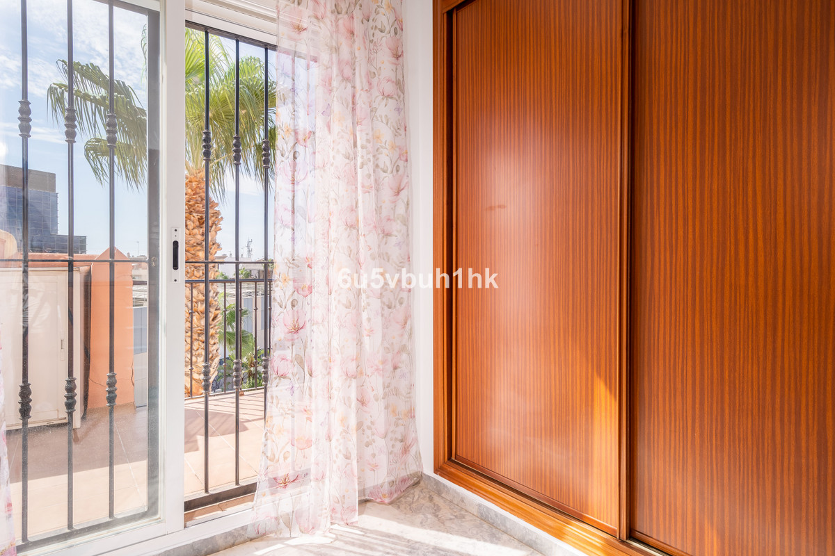 Penthouse te koop in Las Lagunas | 1 slaapkamers H5495785