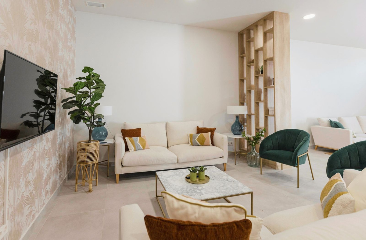 Property main view 44