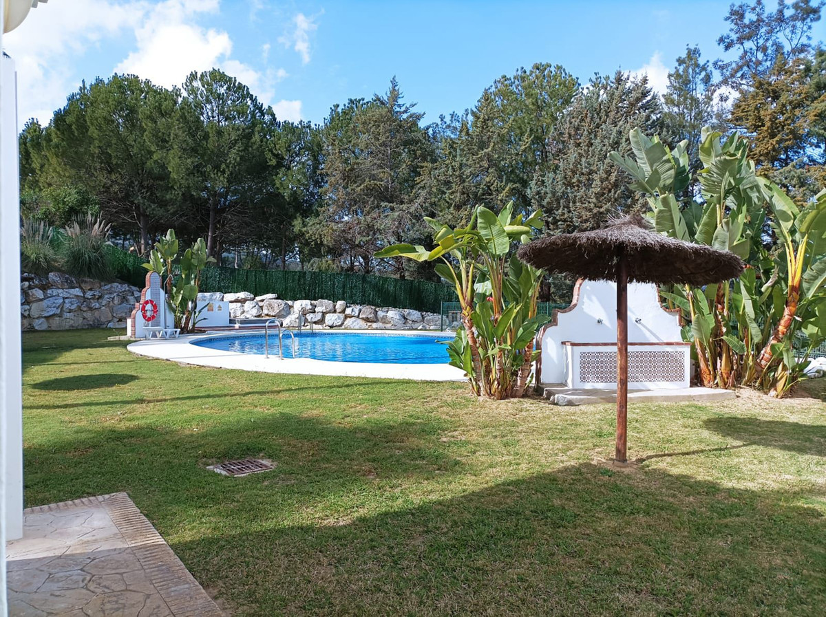 Duplex in Lauro Golf-6