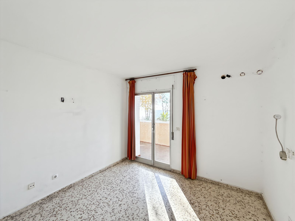 Tussenverdieping Appartement in Limonar-15