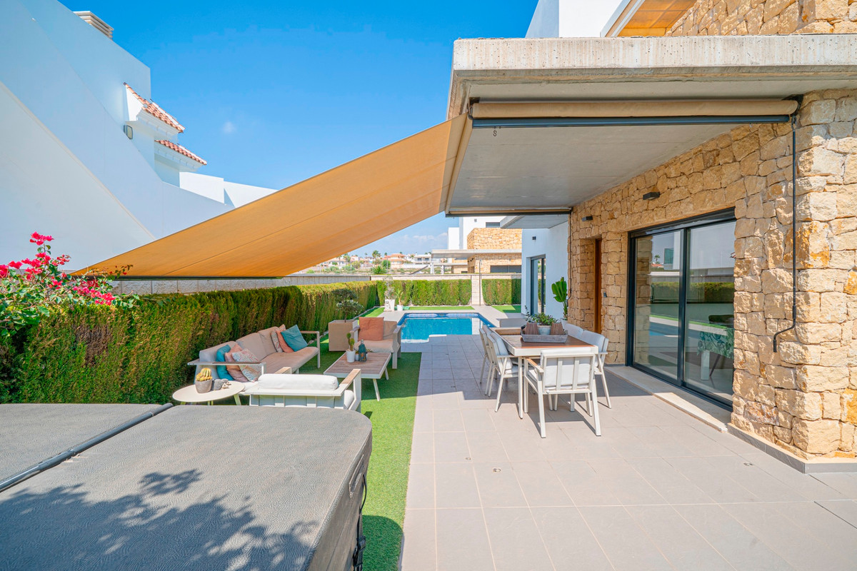 Property main view 38