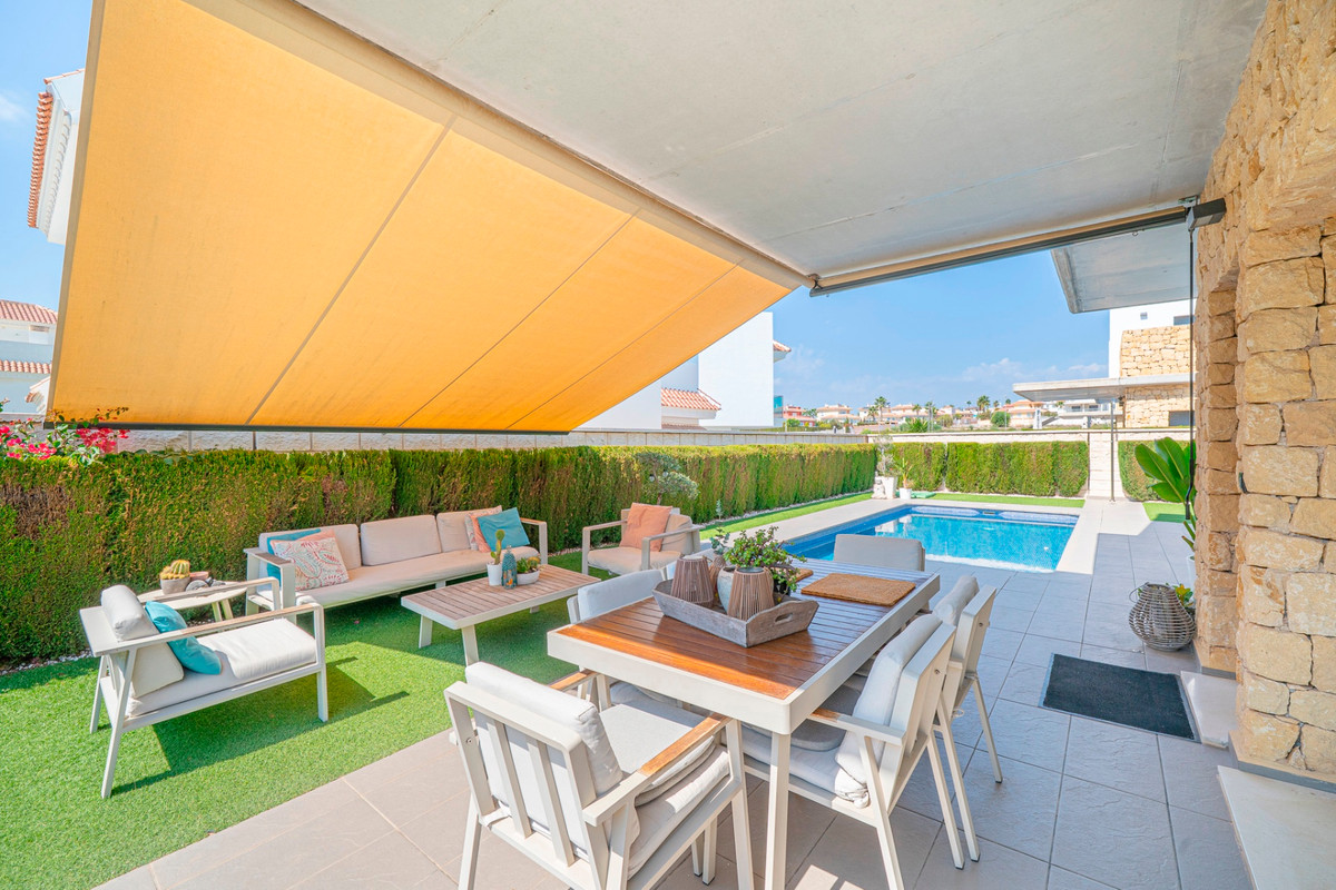Property main view 40