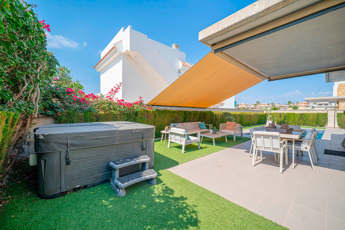 Property main view 42