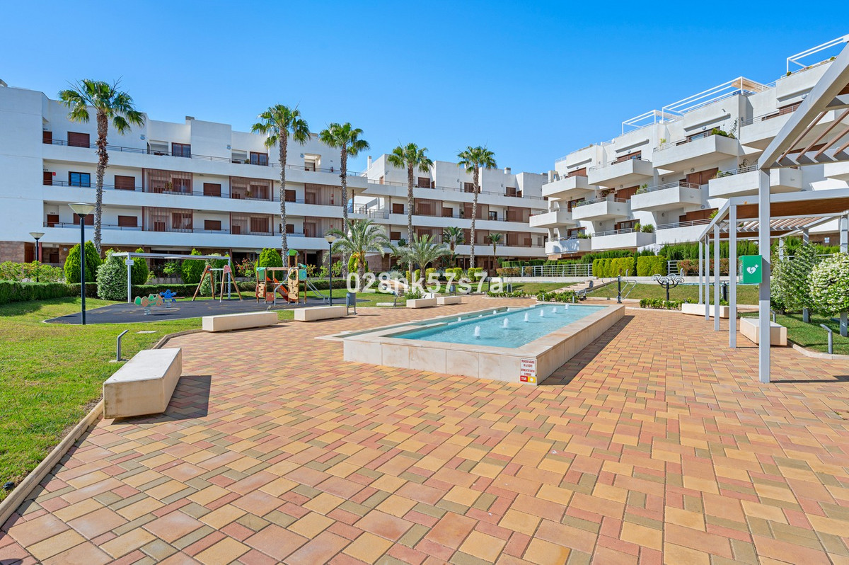 Appartement te koop in Lomas de Cabo Roig | 2 slaapkamers H5230789