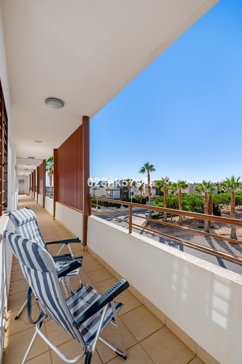 Appartement te koop in Lomas de Cabo Roig | 2 slaapkamers H5230789