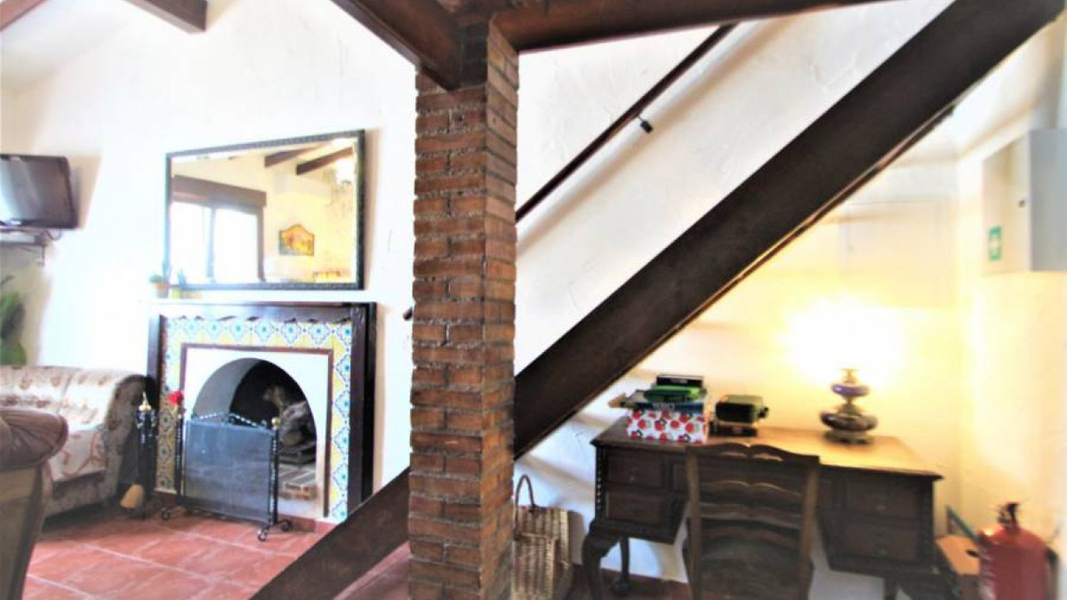 Huis te koop in Lomas de Cabo Roig | 9 slaapkamers H5295346