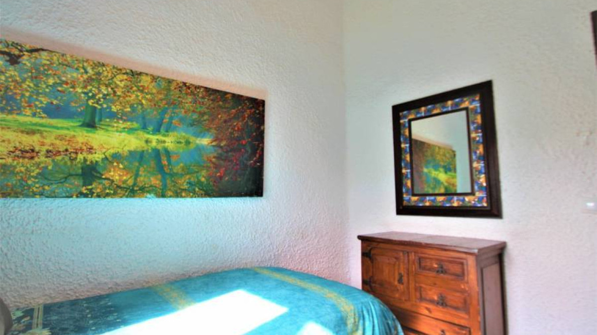 Huis te koop in Lomas de Cabo Roig | 9 slaapkamers H5295346