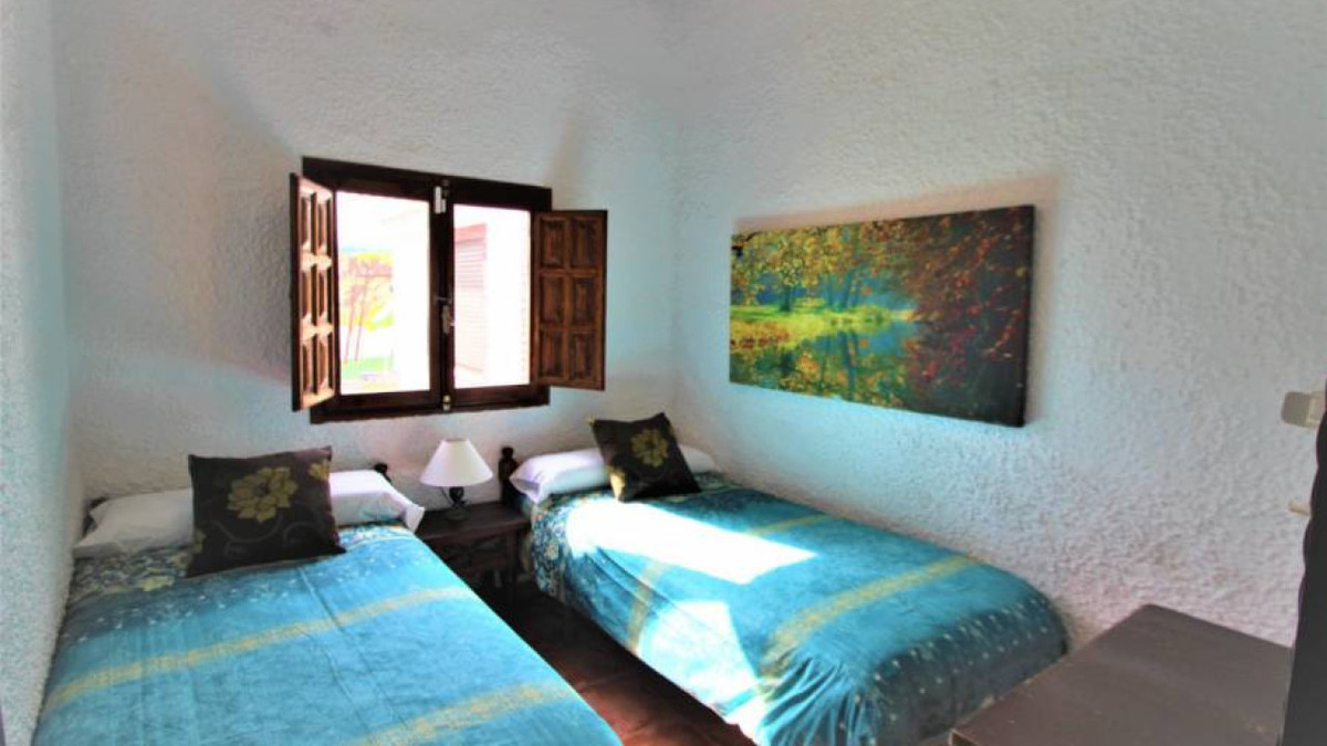 Huis te koop in Lomas de Cabo Roig | 9 slaapkamers H5295346