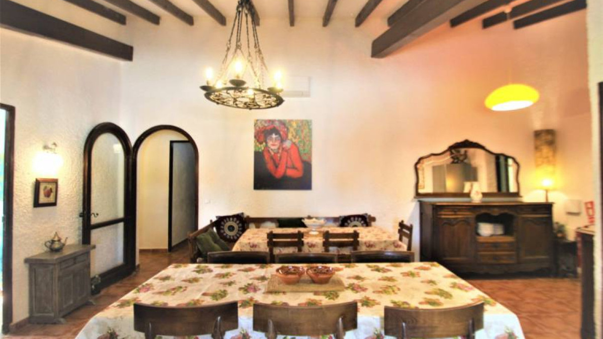 Huis te koop in Lomas de Cabo Roig | 9 slaapkamers H5295346